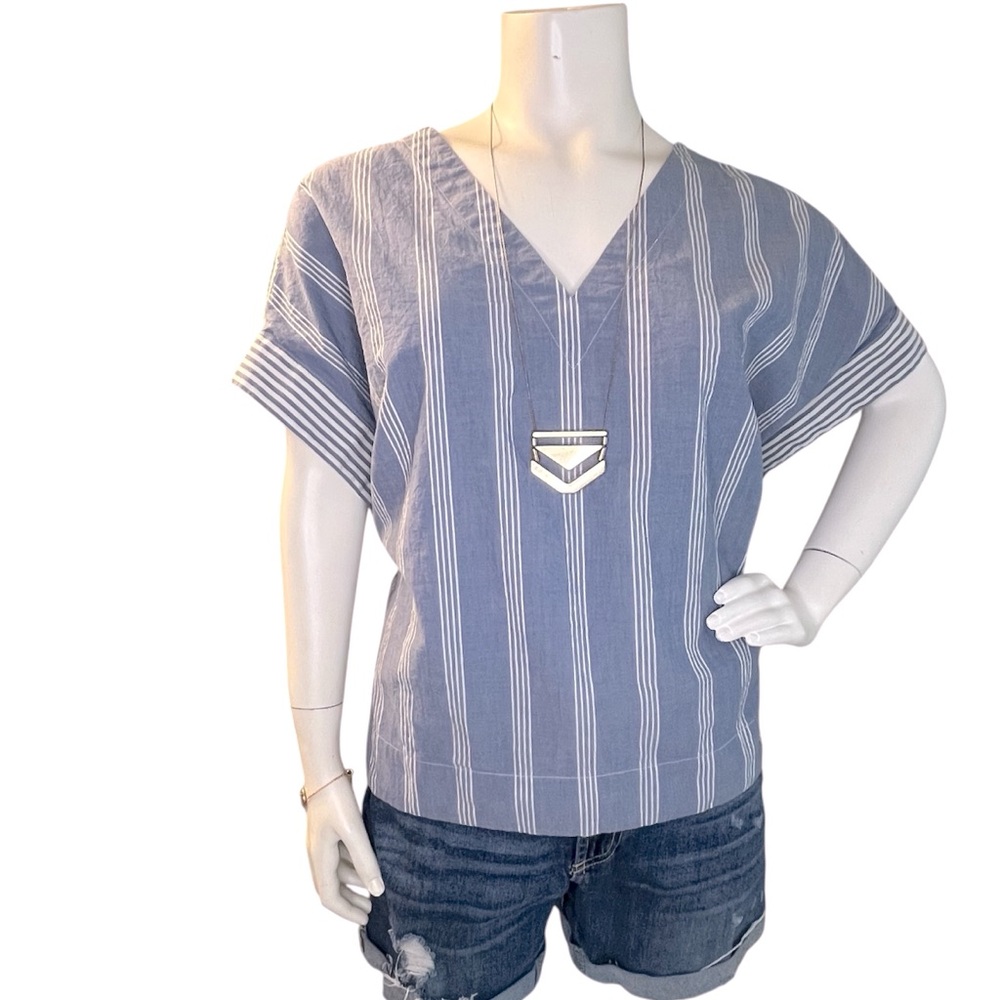 Madewell Blue and White Striped V-Neck Loose Boxy Fit Blouse Sailor Chic Preppy - Picture 2 of 10